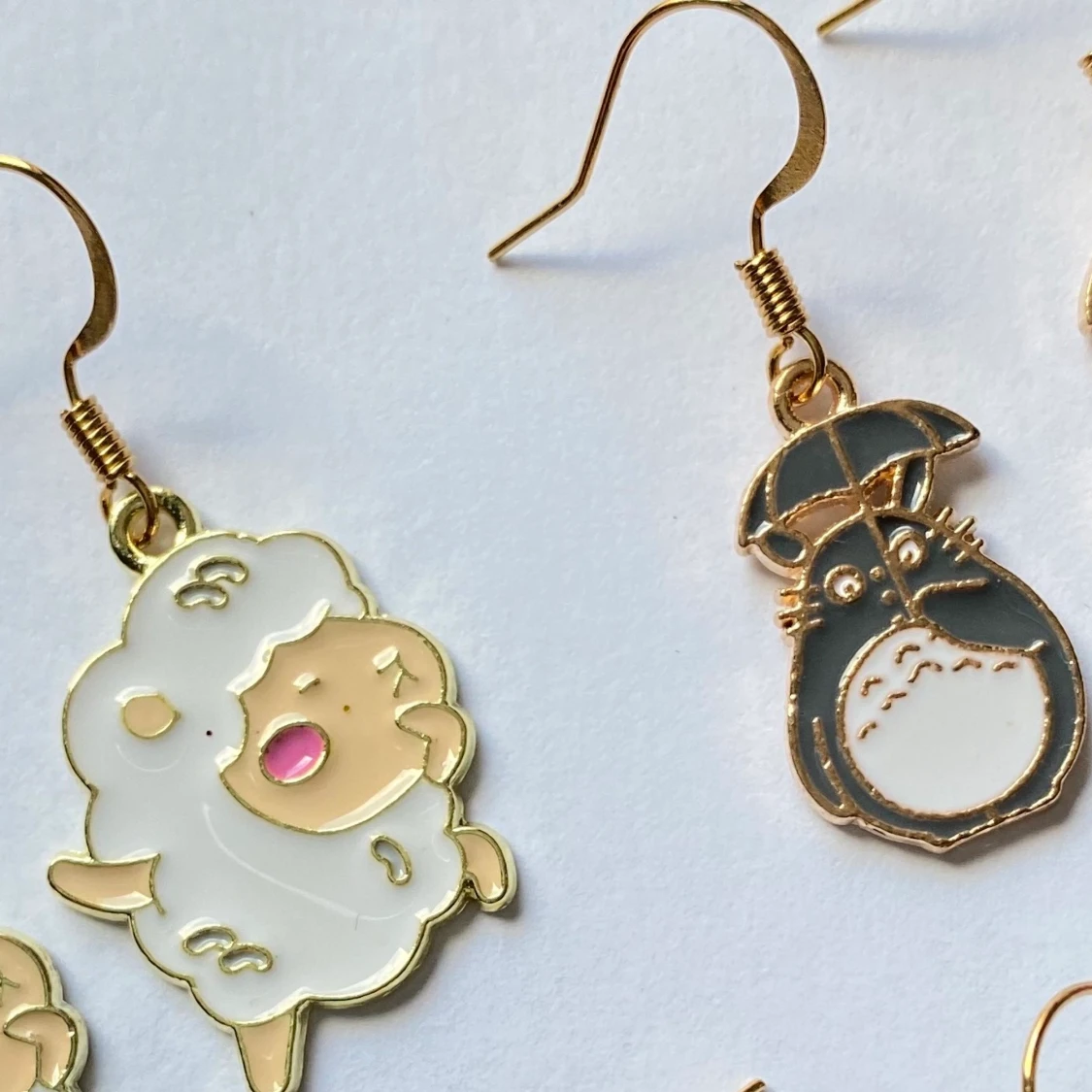 Oanvända örhängen, nyckelfria krokar ❤️ - 91