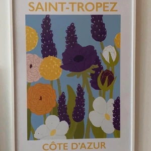 50x70 affischer - 2 st 50x70 affischer från Postery.com. Säljes för 200kr styck  elr 350 kr för båda två 💘 Ramar ingår inte i priset. 