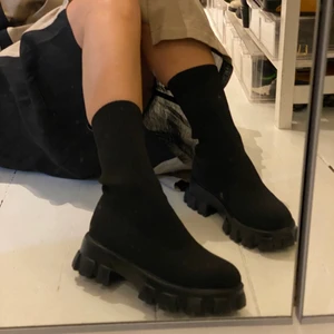 Støvler  - Sorte støvler fra Nelly.com, aldrig brugt 