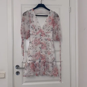 Xs - Bra material, fin sommarklänning