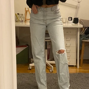 Jeans - Vida/raka jeans i ljus färg! Frakt tillkommer