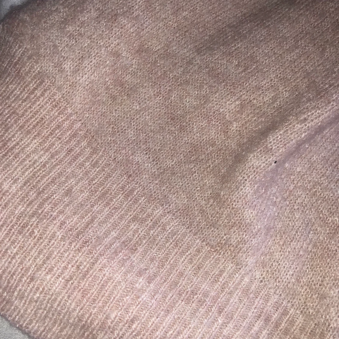 Rosa stickad tröja - 91