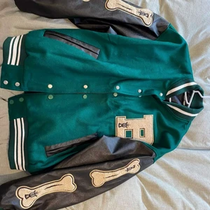 Collage/Baseball/Varsity jacka - Finns is strl s-xl