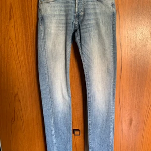 Jack & Jones Slim/Glenn - Storlek W29/L32. Cond:7/10