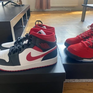 Jordan 1 gym red - Aldrig använd, storlek 43 
