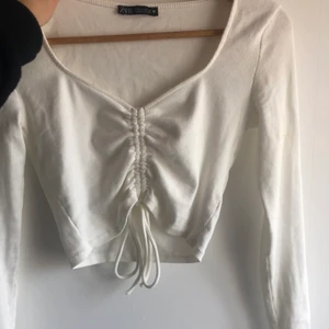 Tröja - En sjuuukt snygg tröja från Zara💗 frakt tillkommer 