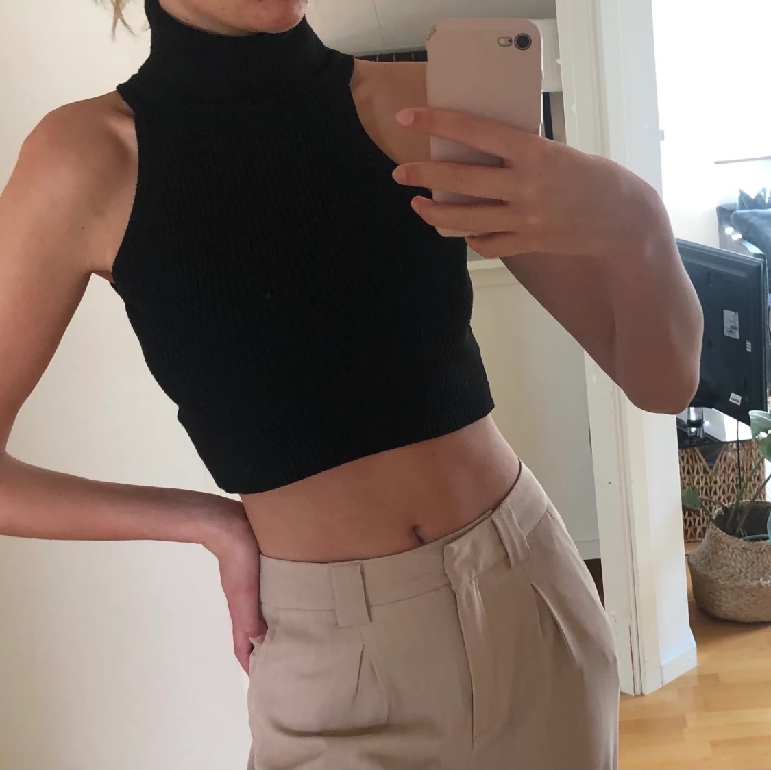 Svart stickad topp NAKD - 90