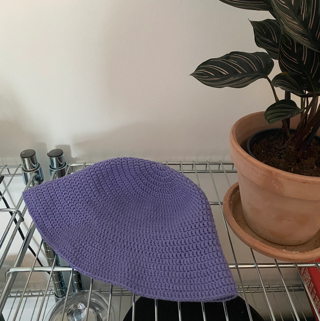 Handvirkad bucket hat - 91