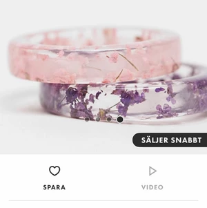 ASOS ringar med lapp - Oanvämda ringar med lappen kvar på, dom har torkade blommor i, dom är större i storleken. 