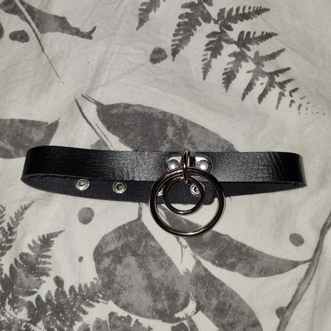 Helt ny svart choker 🖤 - 90