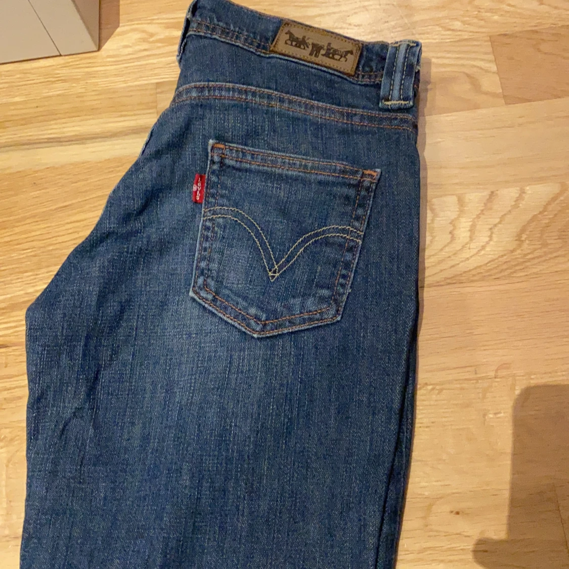 Levis  - 90