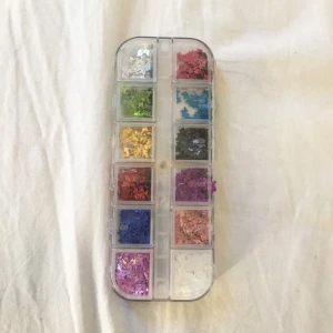 Fjärils paljetter - Många olika färger och superfina 💕❤️