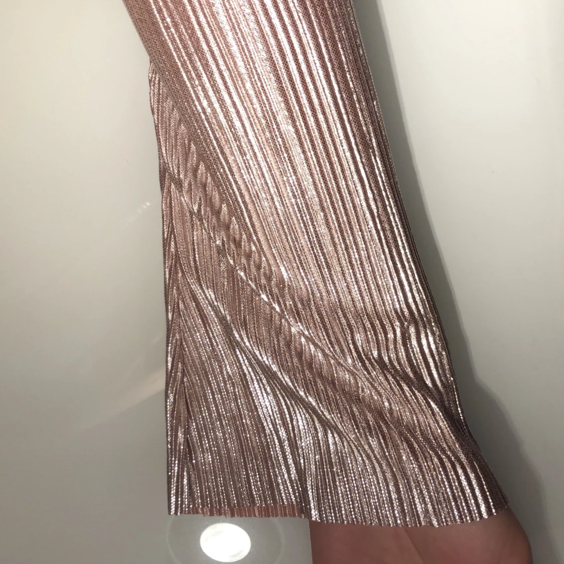 Topp med en ärm strl XS - 91