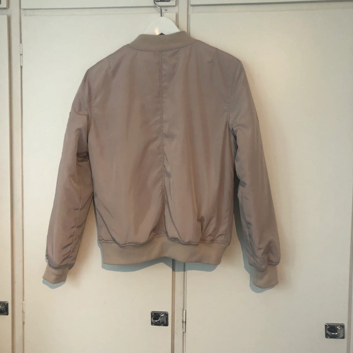 Bomberjacka från Madlay storlek 8 - 90