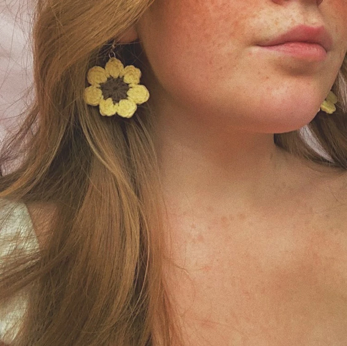 Virkade blomörhängen