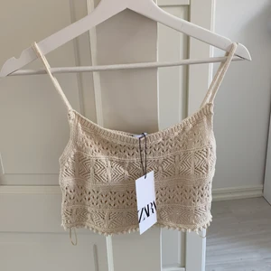 Slutsåld zara topp  - Prislappen kvar, storlek s