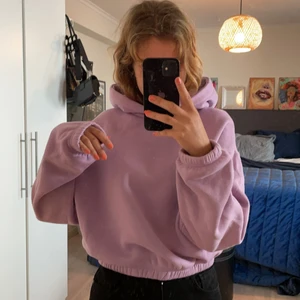 Lila hoodie - Från zara