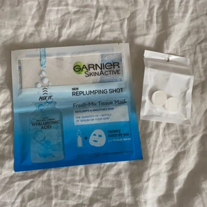 Ansiktsmask - Ansiktsmask från garnier med 30ml hylaronsyra serum, 2 extra masker (de vita) medföljer då serumet räcker till mer än 1 mask, ca.3 st! 