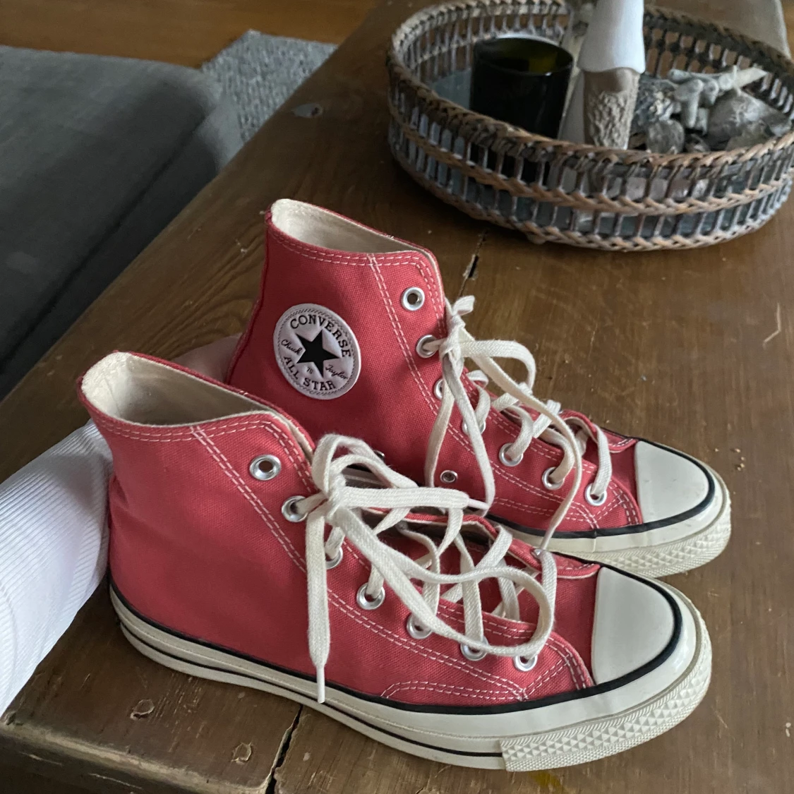 Rosa/röda Converse - 90