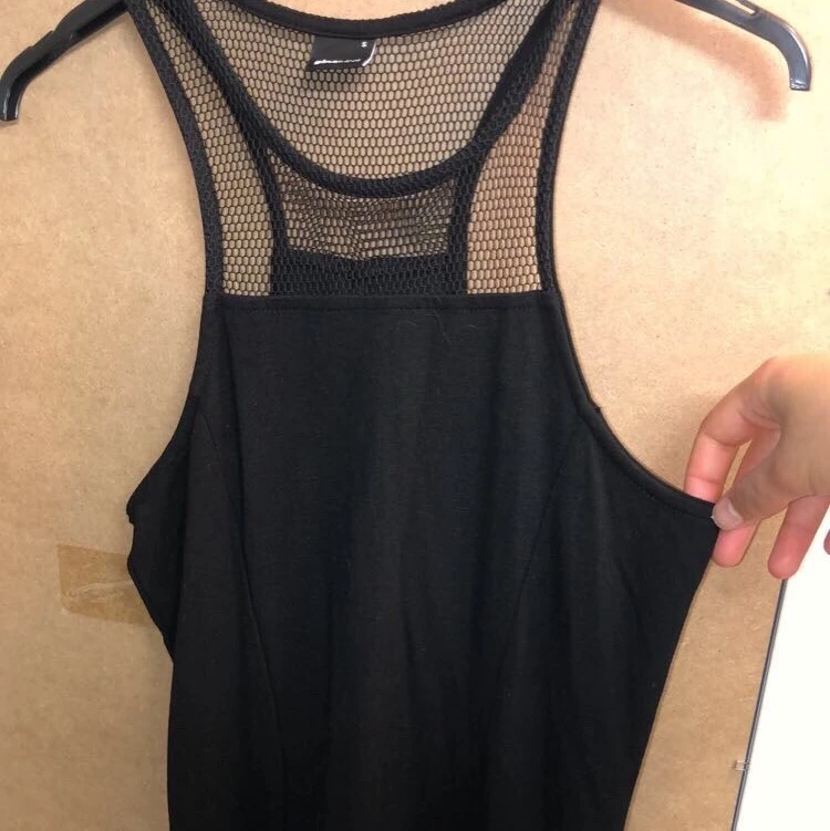 Snygg tajt klänning - HM - Storlek S passar också XS