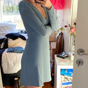 Ljusblå klänning - Helt ny från Bohoo, endast provad. 