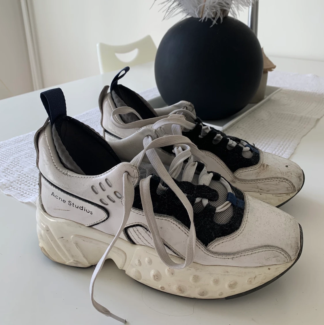Acne Studios Manhattan Sneakers