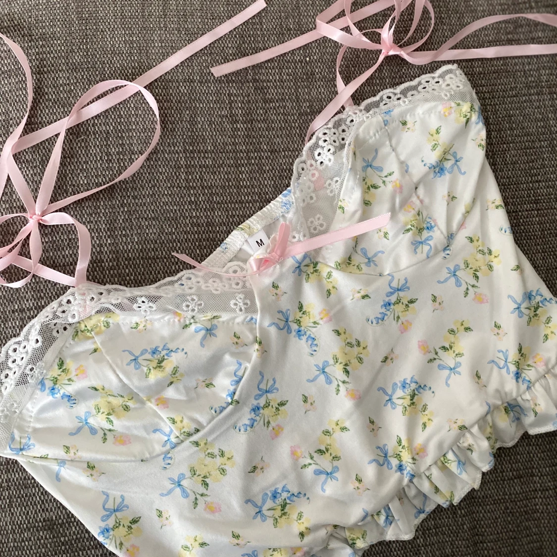 Super gullig tröja - 90