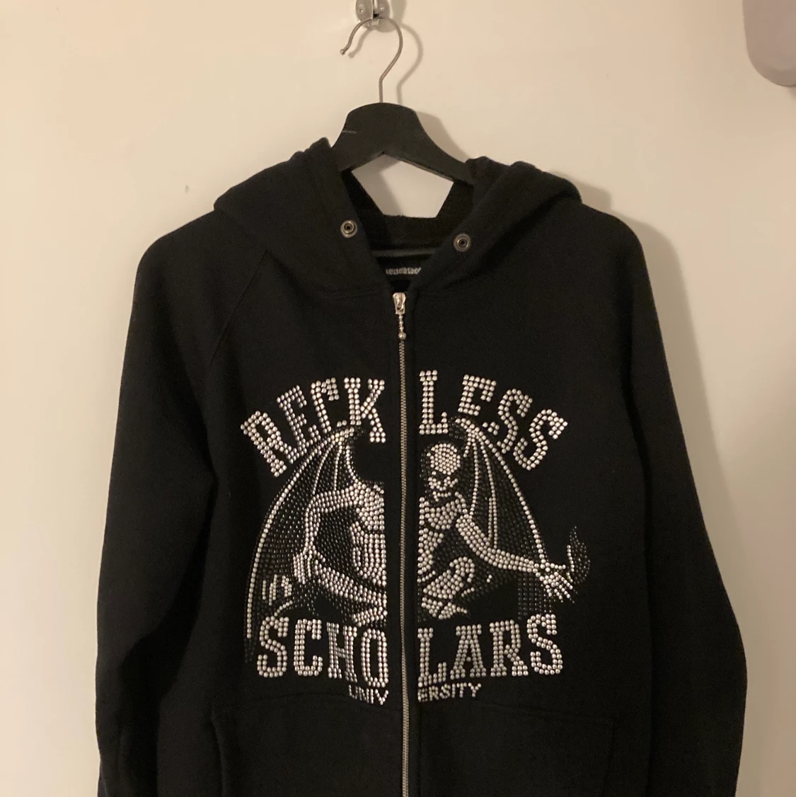 Reckless scholars zip up hoodie  - 90