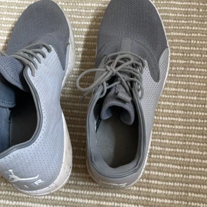 Jordan eclipse grå (Eu 42,5) - Jordan eclipse grå (Eu 42,5)