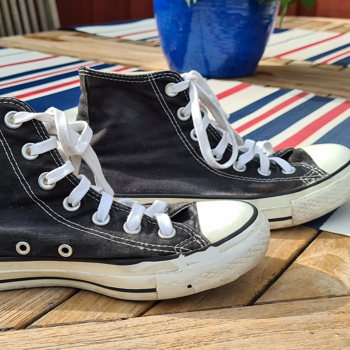 Svarta converse  - 90