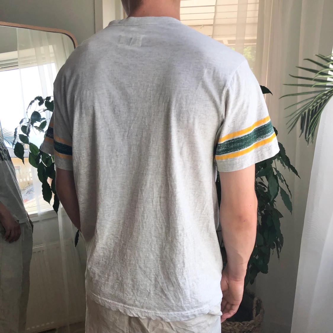 Vintage T-Shirt - 91