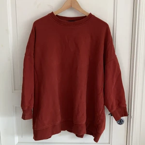 Mysig tjocktröja - Jättemysig tjocktröja från Monki. Har använt den en del men den är i jättebra skick!