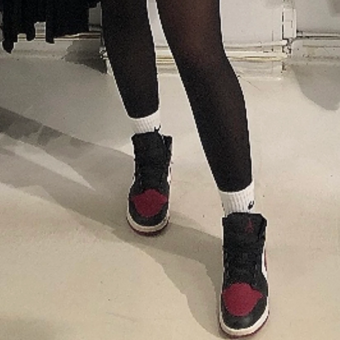 Jordan 1 Noble Red  - 91