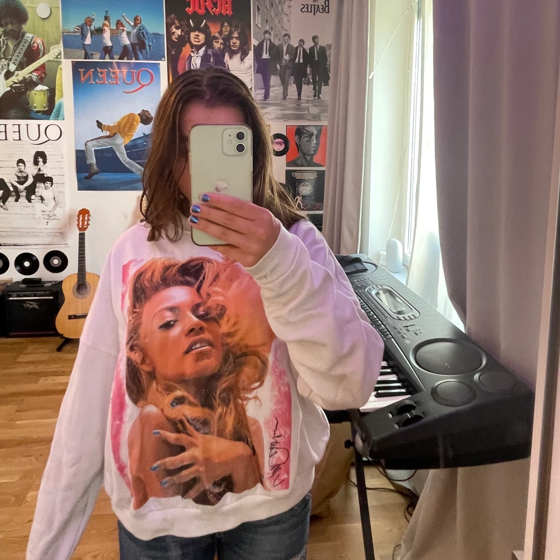 Beyonce sweatshirt 
