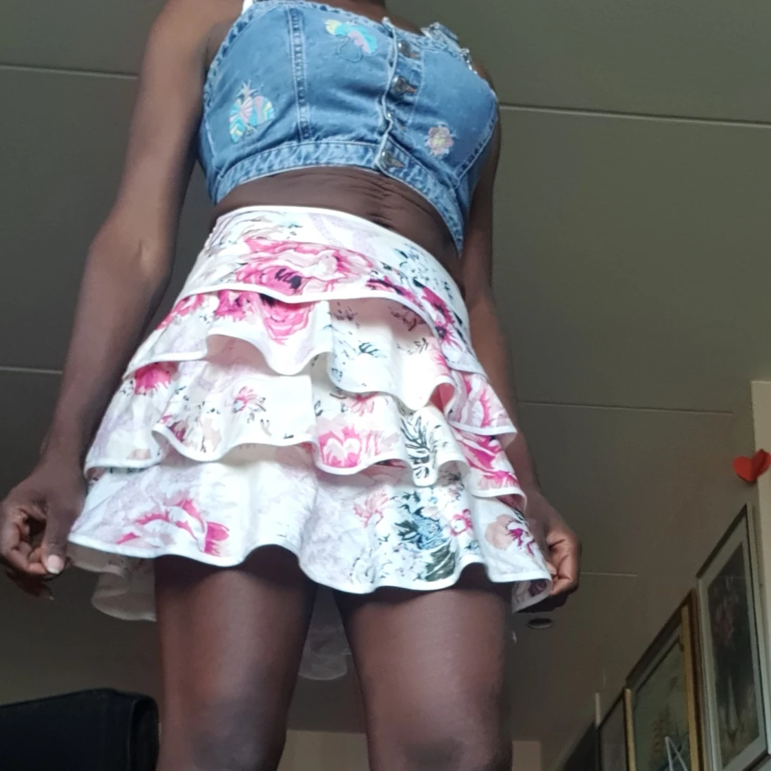 Utsåld unik vologokjol och toppar