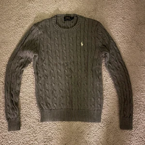 Ralph Lauren  - Flätad Ralph Lauren tröja i storlek S. Använd få gånger❤️