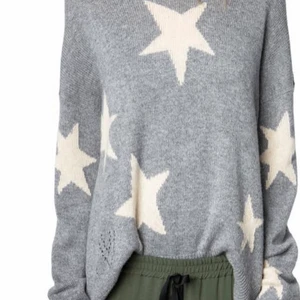 Zadig & voltaire kashmire tröja  - Knappt använd, Max 2 gånger. Nypris ca 5000🌙🌙🌙