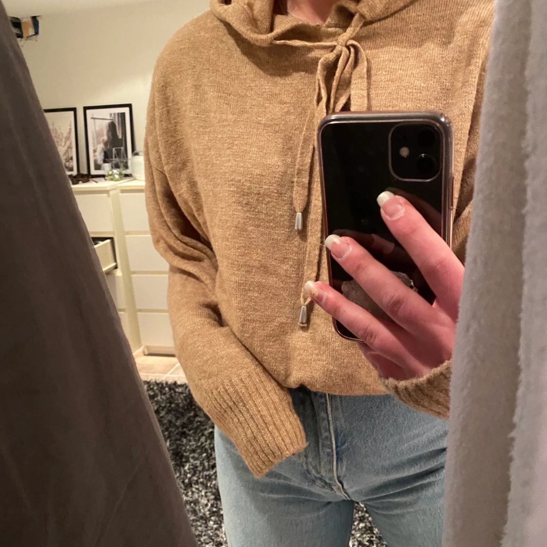 Brun stickad hoodie - 90