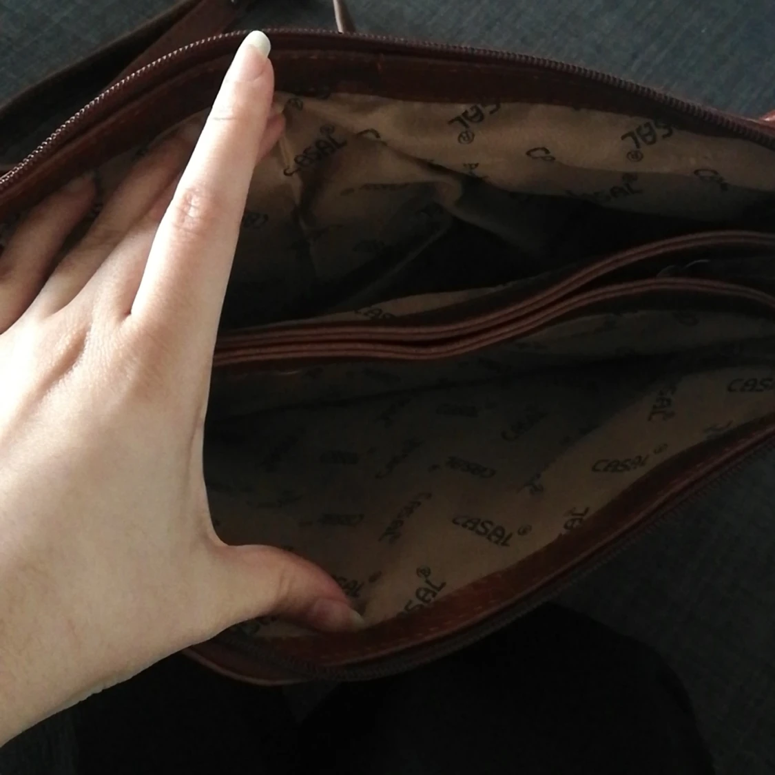 Casal skinn väska  - 90