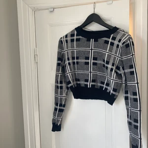 Tröja  - Fin tjockare tröja, från primark. I storlek S. 🥰