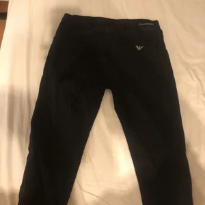 Armani Jeans - Armani jeans .... STRL 32,32 ....... skick 7/10