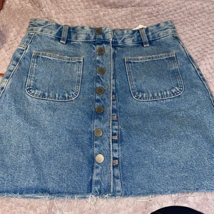 kjol Zara storlek S  - Kjol storlek S