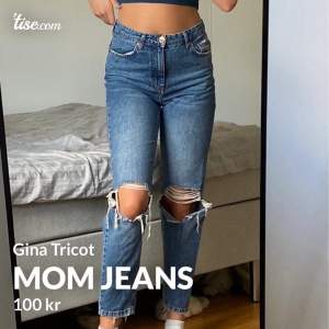 Säljer dessa snygga mom jeansen. I storlek 36, har en mycket fin passform. Sparsamt använda.💙