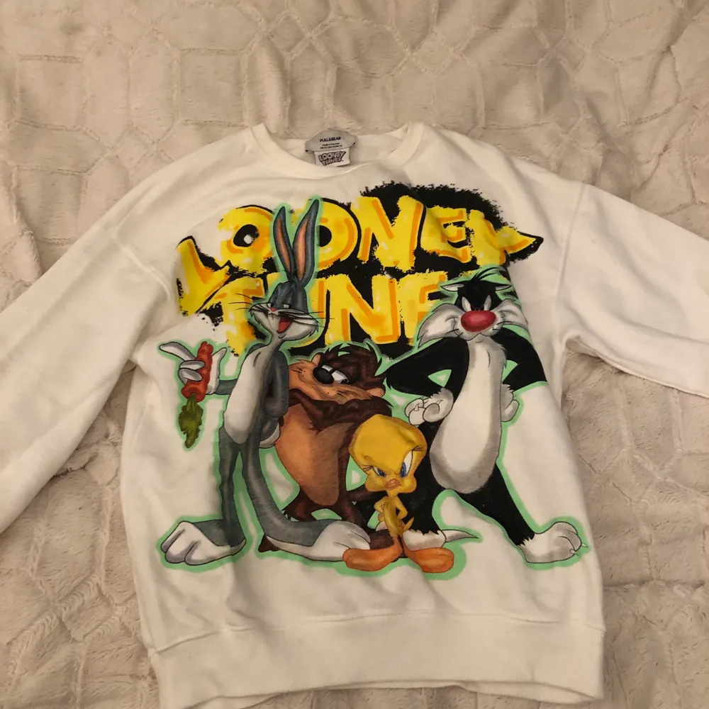 Looney tunes sweater, super skön💞💞 . Tröjor & Koftor.