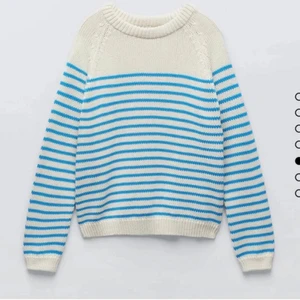 Stickad tröja - Säljer denna stickade tröja från Zara! Sparsamt använd! Skriv privat för fler bilder! I storlek S!💘💘