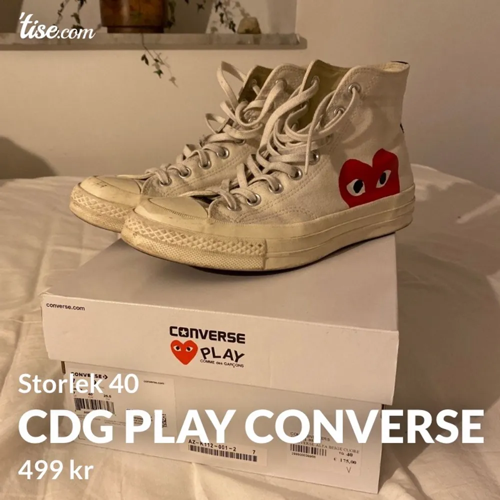 Säljer ett par CDG play Converse då de inte kommer till användning. Storlek 40. Köpta våren 2020 på Miinto. Skickas spårbart och dubbelboxad. Köparen står för frakt 📦💞.. Skor.