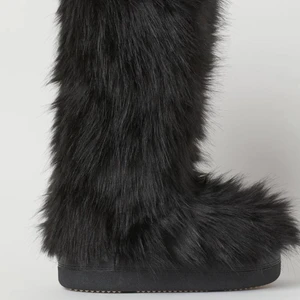 Snowboots Hm - Från HM stl 38, slutsålda! ! Supersköna! Anv ett par ggr!