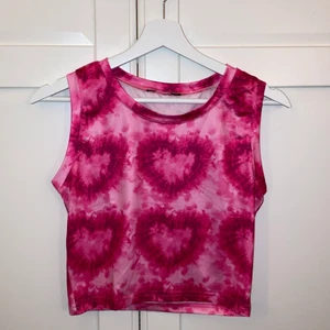 Linne - Supercoolt linne i storlek s. Inte använd. Vet inte märket då köpt på secondhand.💘💘💘💘