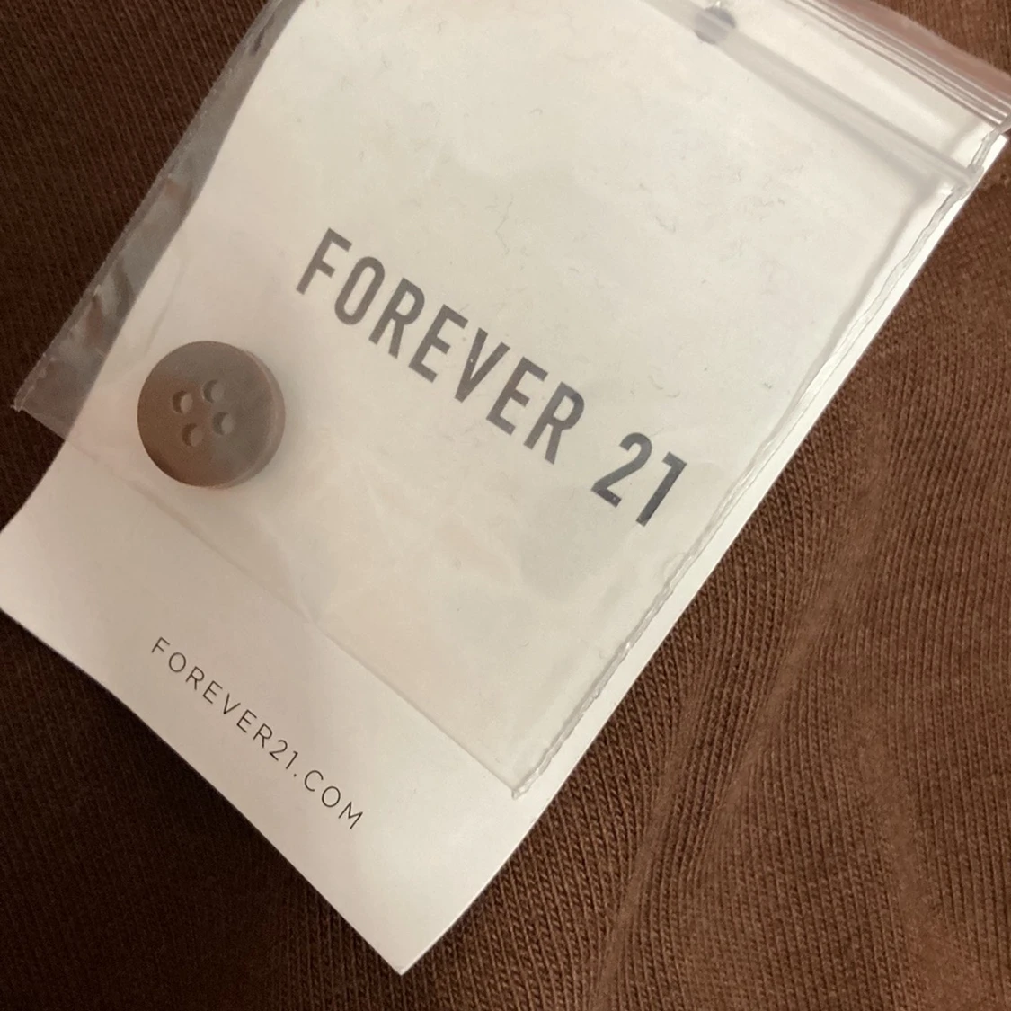 Mocha collar crop top t-shirt - 91