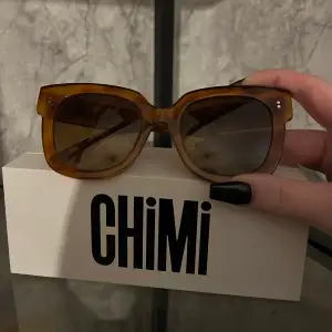 Gör nu en intressekoll på mina andra Chimi solglasögon. Säljer bara om jag får ett bra erbjudande 